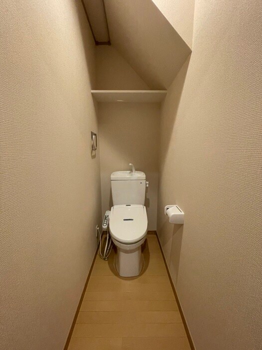 物件内観写真10　(トイレ)