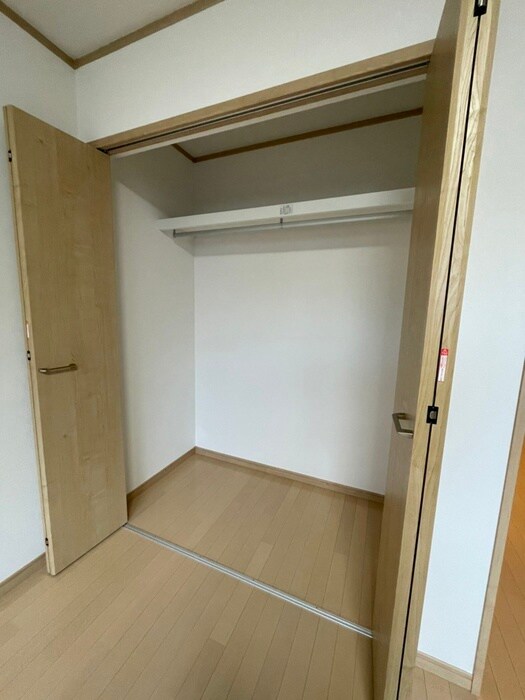 物件内観写真14　(収納)