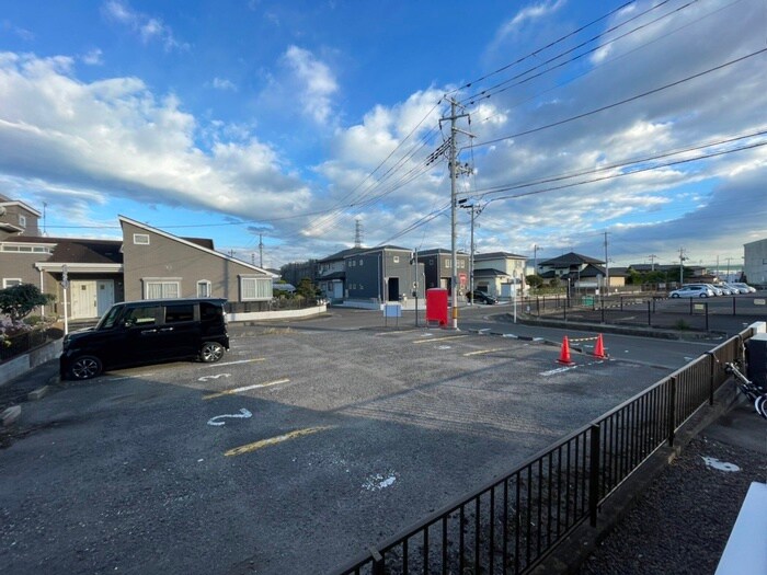 物件内観写真18　(室内からの展望)