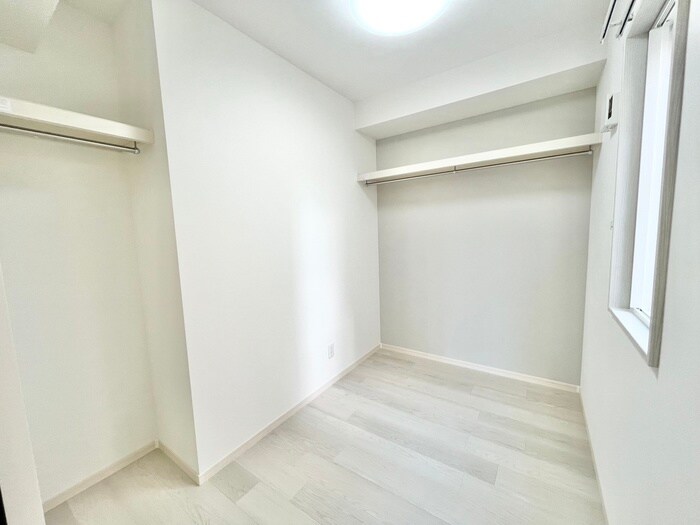 物件内観写真10　(居室)