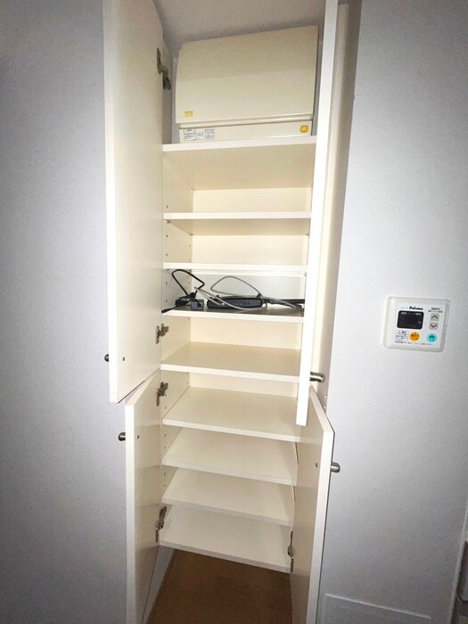 物件内観写真15　(靴箱)