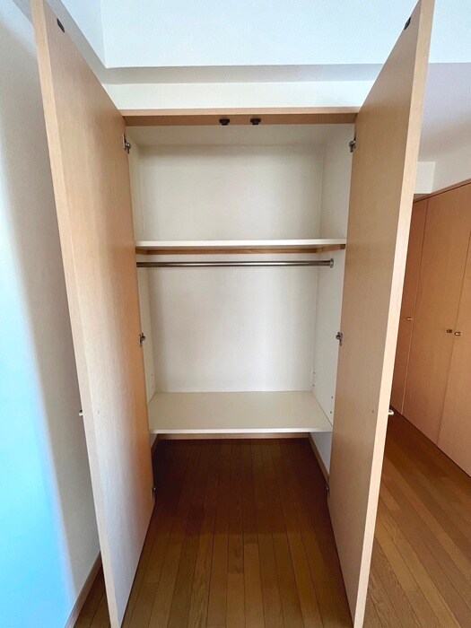 物件内観写真16　(収納)