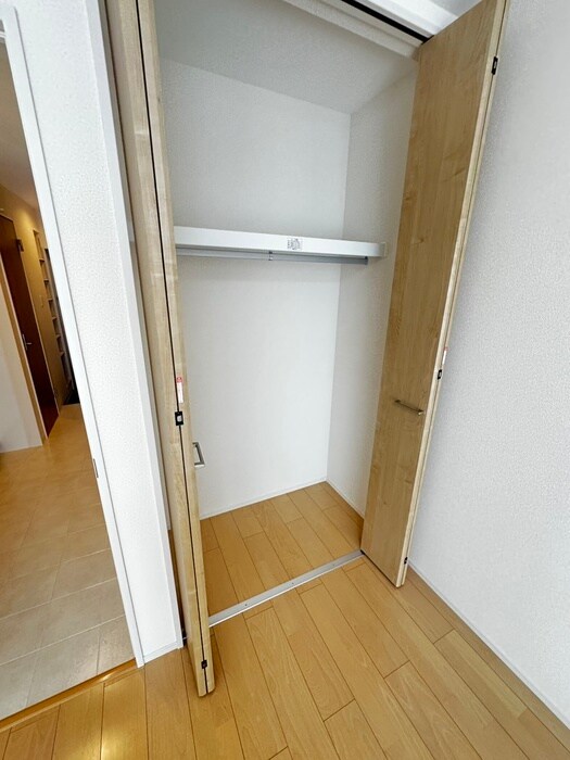 物件内観写真11　(収納)