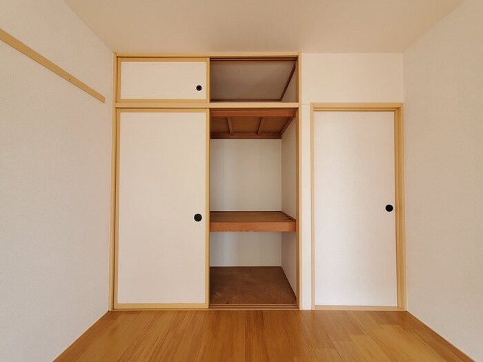 物件内観写真7　(収納)