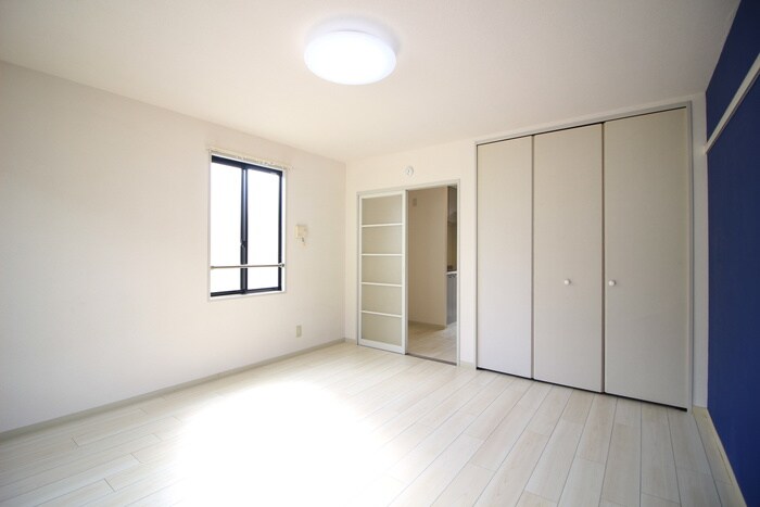 物件内観写真9　(居室)