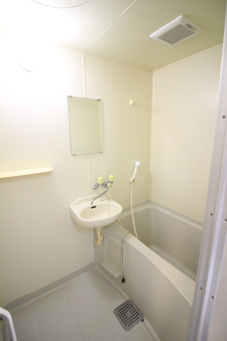 物件内観写真12　(バス／シャワールーム等)