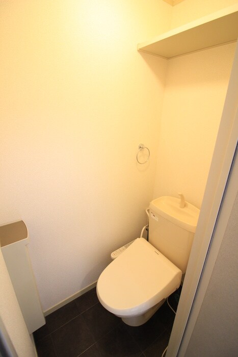 物件内観写真13　(トイレ)