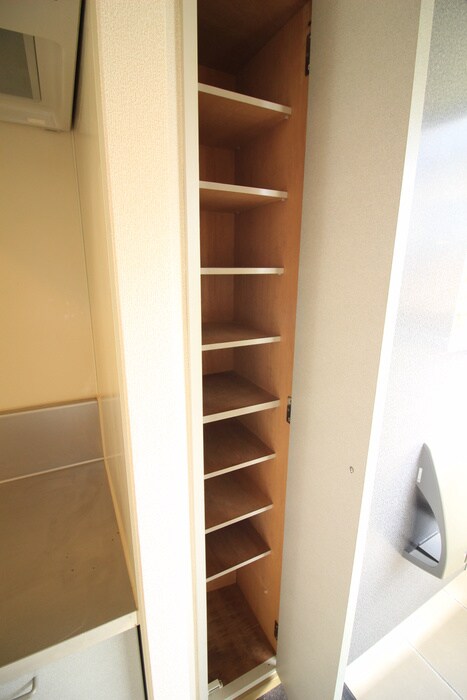 物件内観写真18　(靴箱)