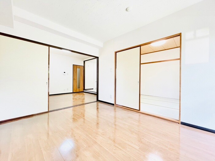 物件内観写真7　(居室)