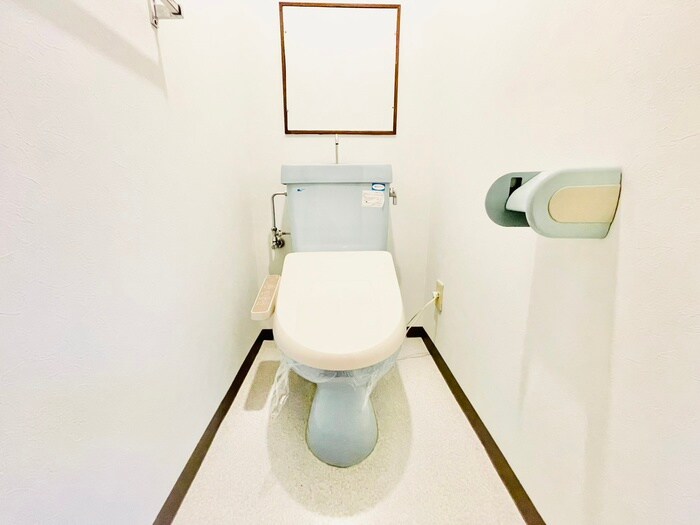 物件内観写真12　(トイレ)