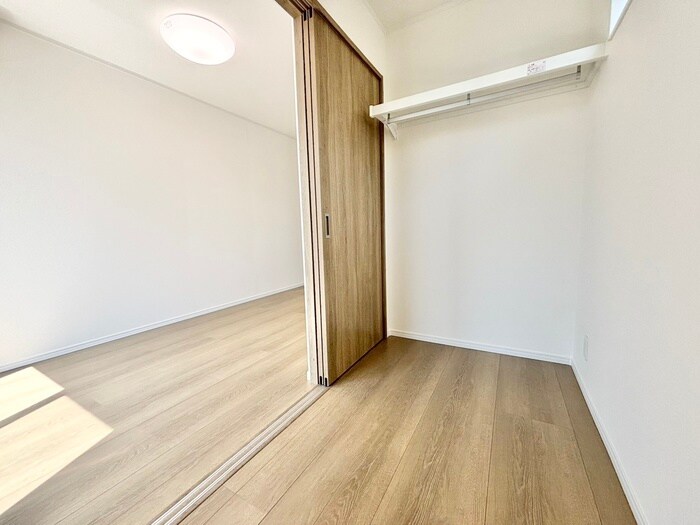 物件内観写真22　(居室)