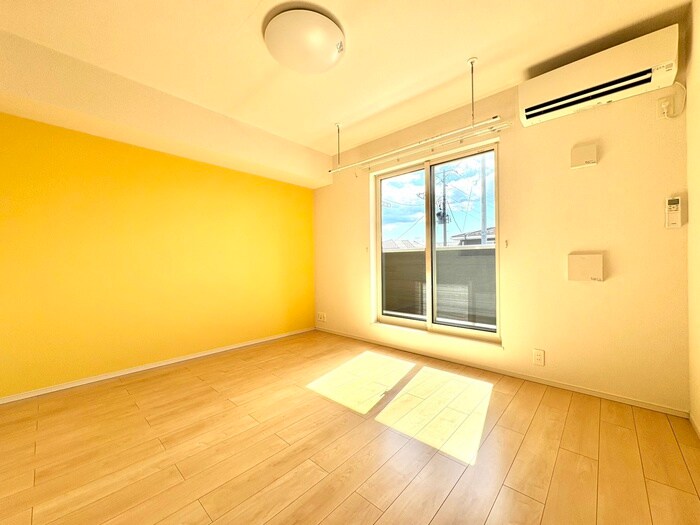 物件内観写真8　(居室)