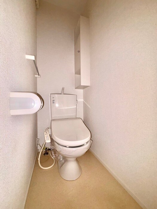 物件内観写真15　(トイレ)