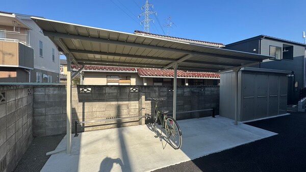 駐輪場