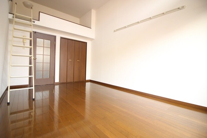 物件内観写真10　(居室)