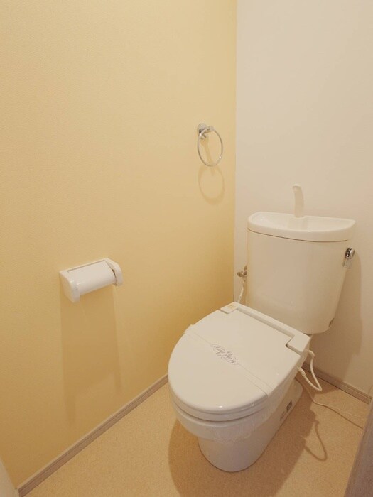 物件内観写真12　(トイレ)