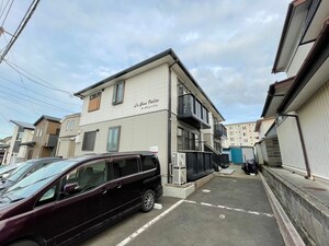 ラ・グリューバレ外観写真