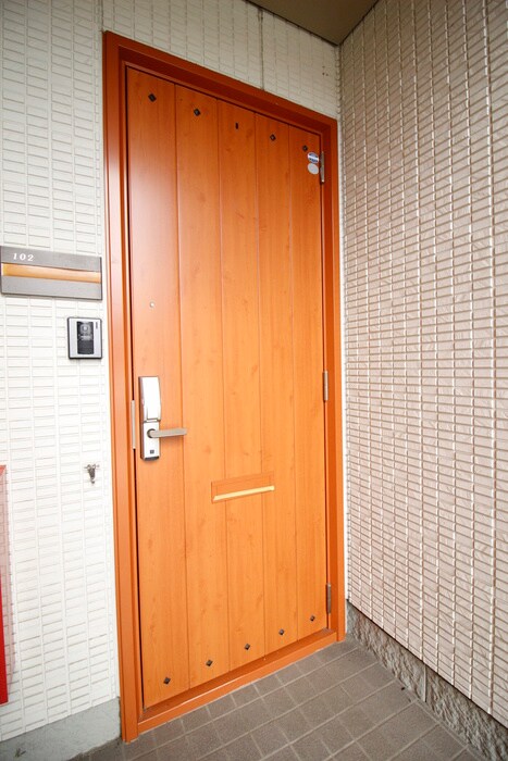 物件内観写真17　(玄関)