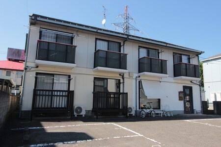 シャトルトミザワ外観写真