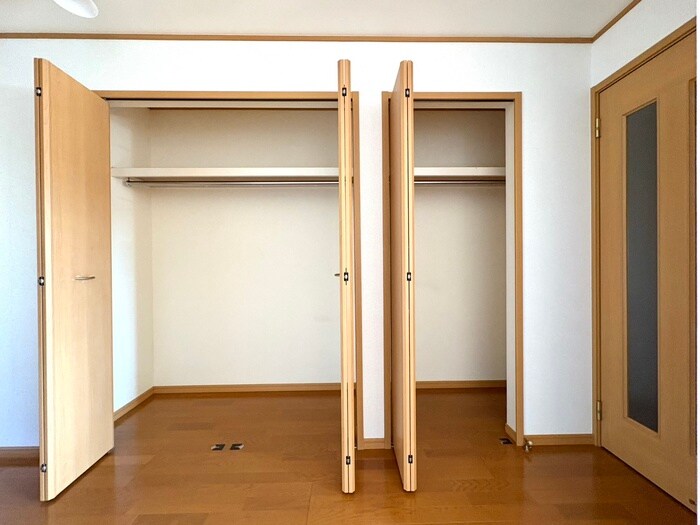 物件内観写真10　(収納)