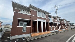 グランプラスC外観写真