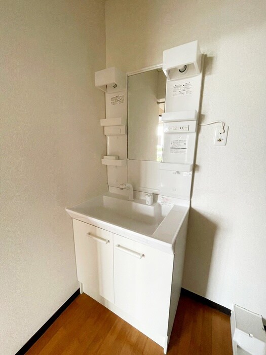 物件内観写真11　(洗面)