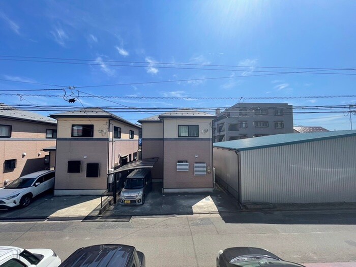 物件外観写真5　(周辺環境)