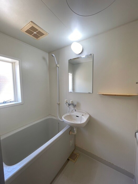 物件内観写真10　(バス／シャワールーム等)