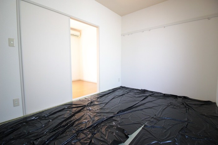 物件内観写真12　(居室)