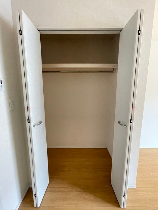 物件内観写真16　(収納)