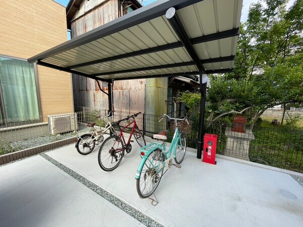 駐輪場