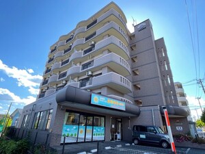 セントレアカマⅢ外観写真