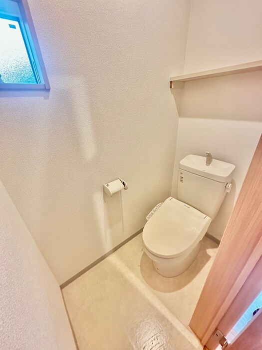 物件内観写真16　(トイレ)