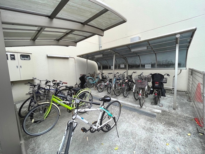 木町通ＴＫビルの駐輪場