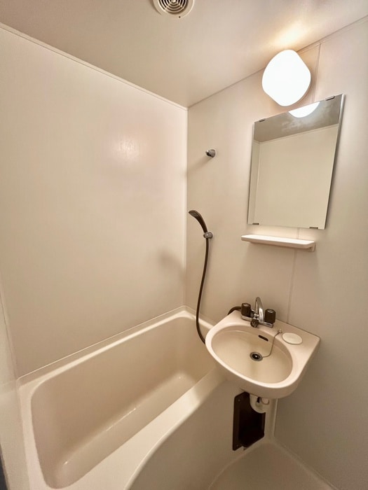 木町通ＴＫビルのバス