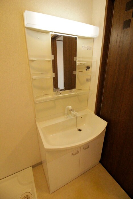 物件内観写真9　(洗面)