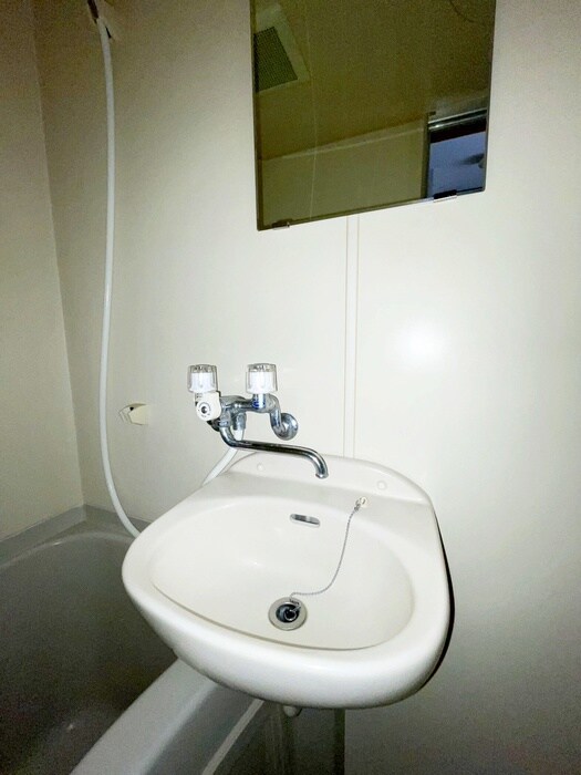 物件内観写真11　(洗面)