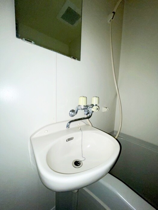 物件内観写真11　(洗面)