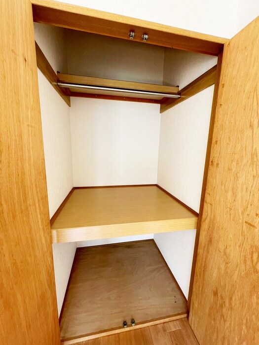 物件内観写真13　(収納)