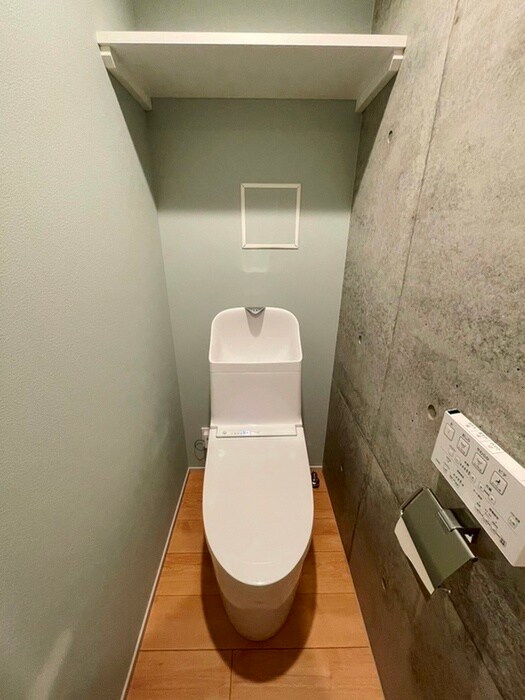 物件内観写真14　(トイレ)