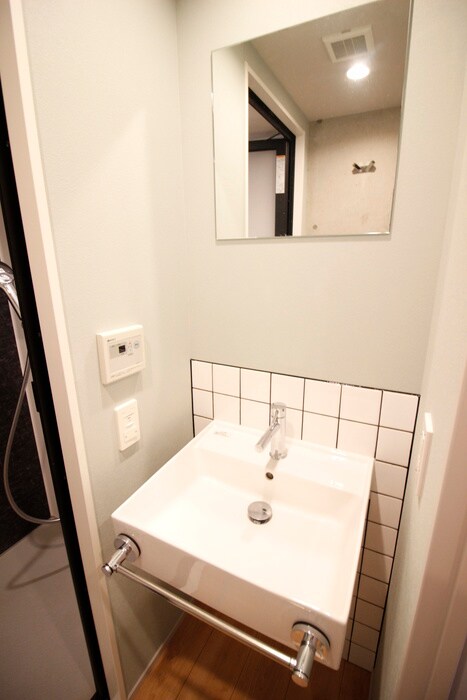物件内観写真15　(洗面)