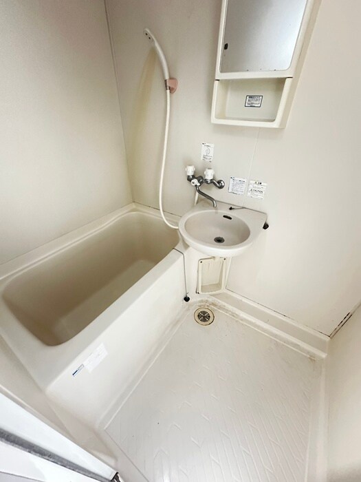 物件内観写真10　(バス／シャワールーム等)