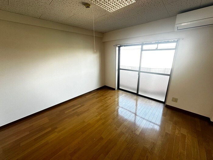 物件内観写真18　(居室)