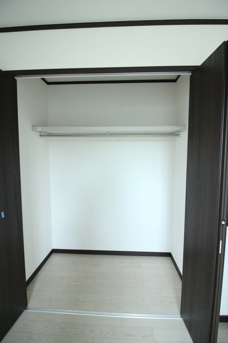 物件内観写真11　(収納)