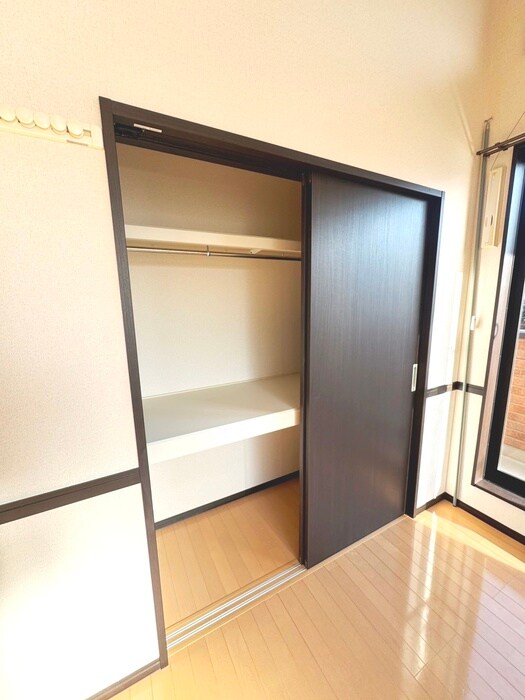 物件内観写真15　(収納)