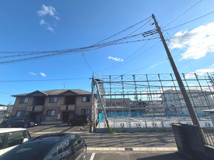 物件内観写真22　(室内からの展望)