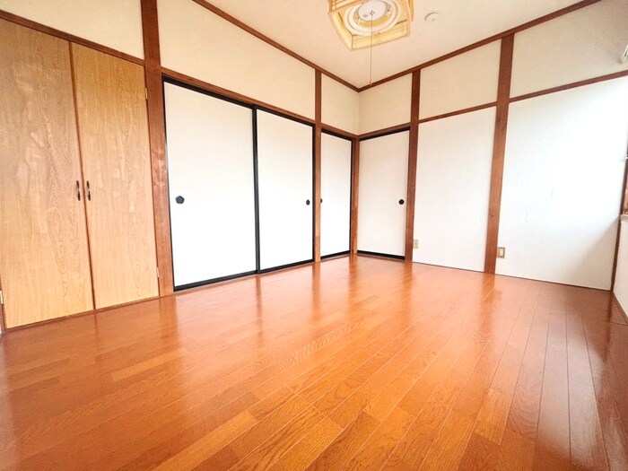 物件内観写真9　(居室)