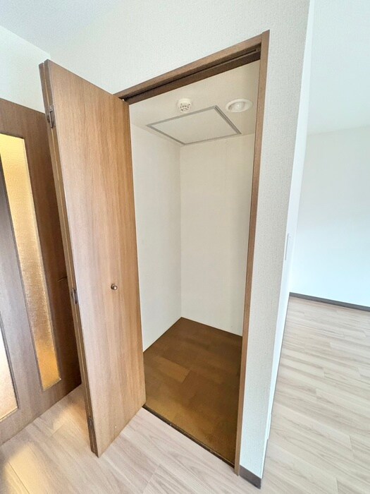 物件内観写真19　(収納)