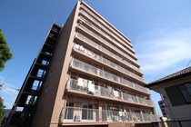 リリーマンション　２号館の外観写真