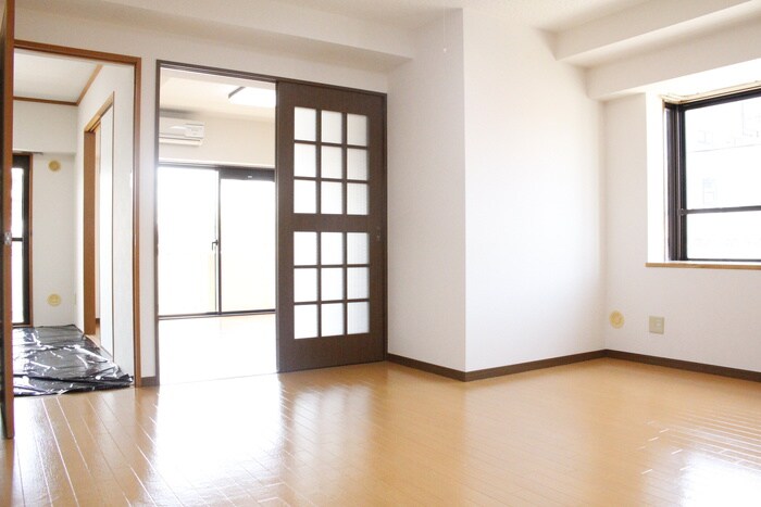 物件内観写真8　(居室)